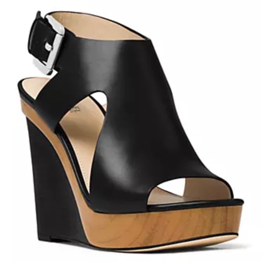 Michael Kora Josephine wedge . Black leather 7.5 M